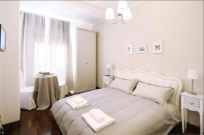 Отель MC Guest House  Рим